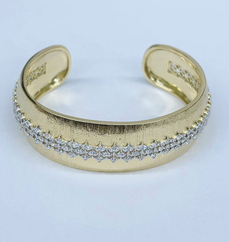 Royal Bangle